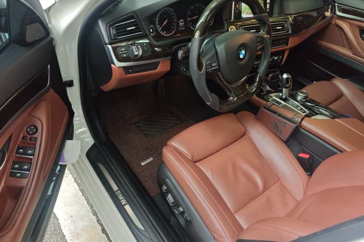 Used BMW 5 Series 2014 528Li Leading Model Driver Seat