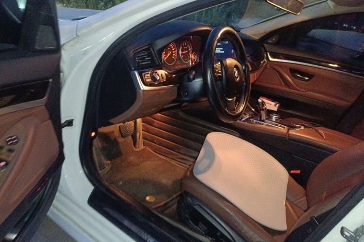 Used BMW 5 Series 2014 528Li Leading Model Driver Seat