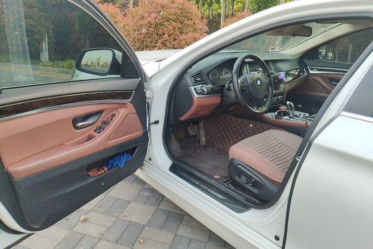Used BMW 5 Series 2014 525Li Leading Model Driver Seat