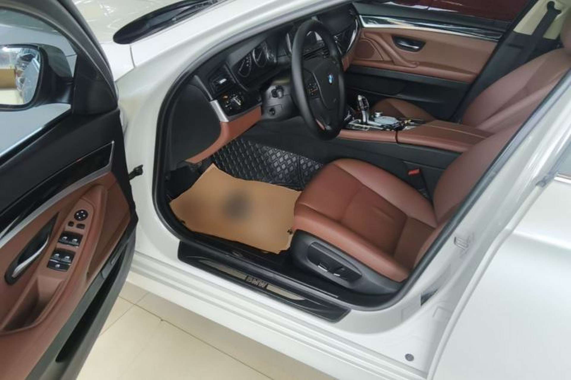Used BMW 5 Series 2014 520Li Elegant Model Driver Seat
