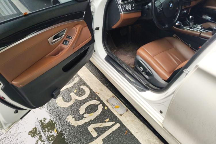 Used BMW 5 Series 2014 520Li Elegant Model Driver Seat