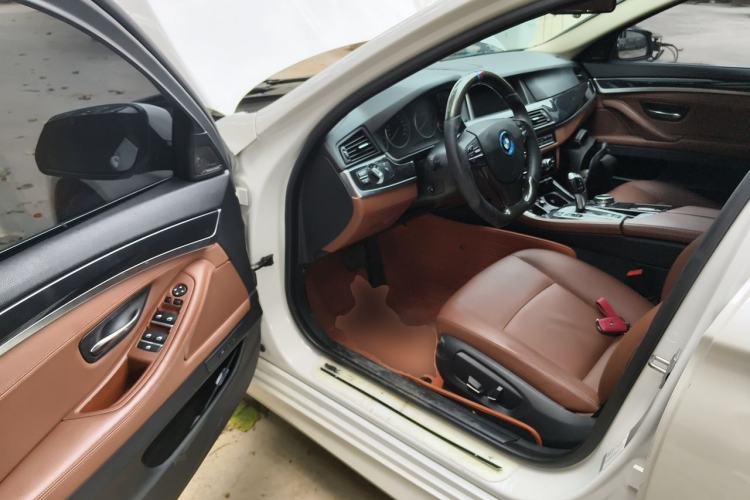 Used BMW 5 Series 2014 520Li Elegant Model Driver Seat