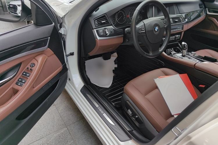 Used BMW 5 Series 2014 520Li Elegant Model Driver Seat