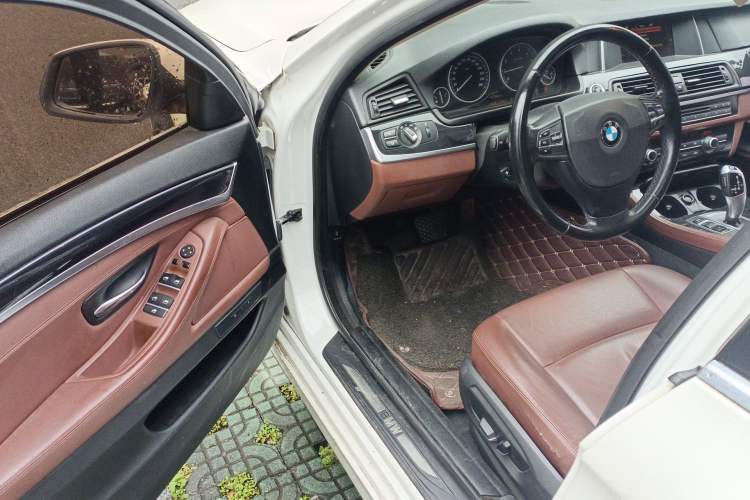 Used BMW 5 Series 2014 520Li Elegant Model Driver Seat