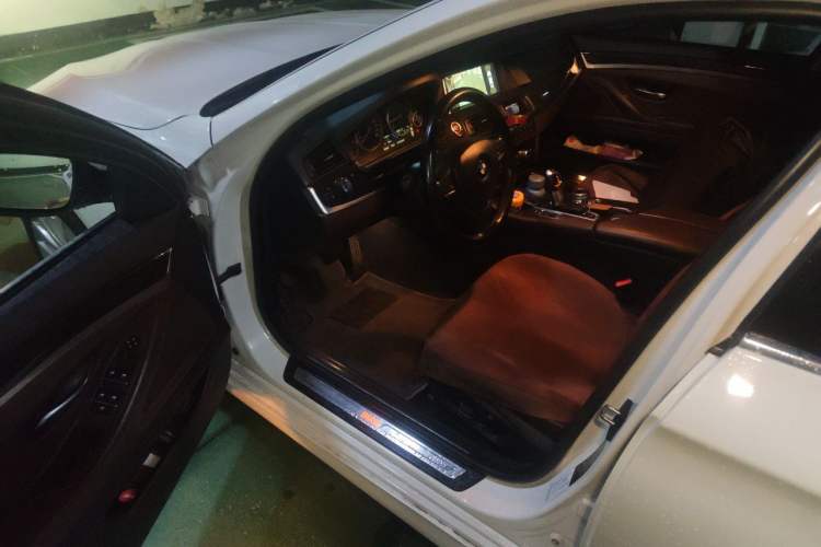 Used BMW 5 Series 2014 525Li Leading Model Driver Seat