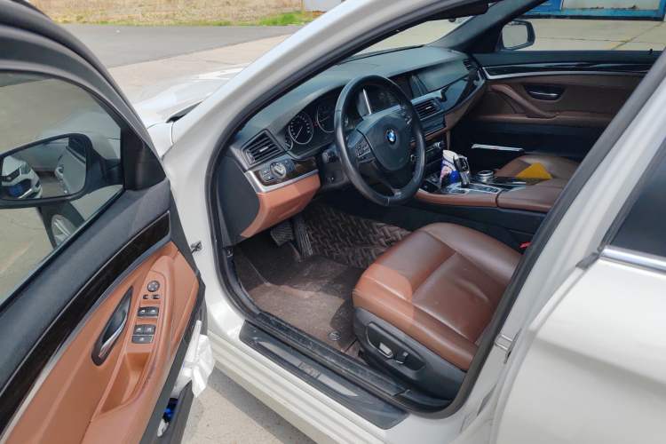 Used BMW 5 Series 2014 525Li Leading Model Driver Seat