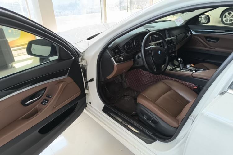 Used BMW 5 Series 2014 520Li Elegant Model Driver Seat