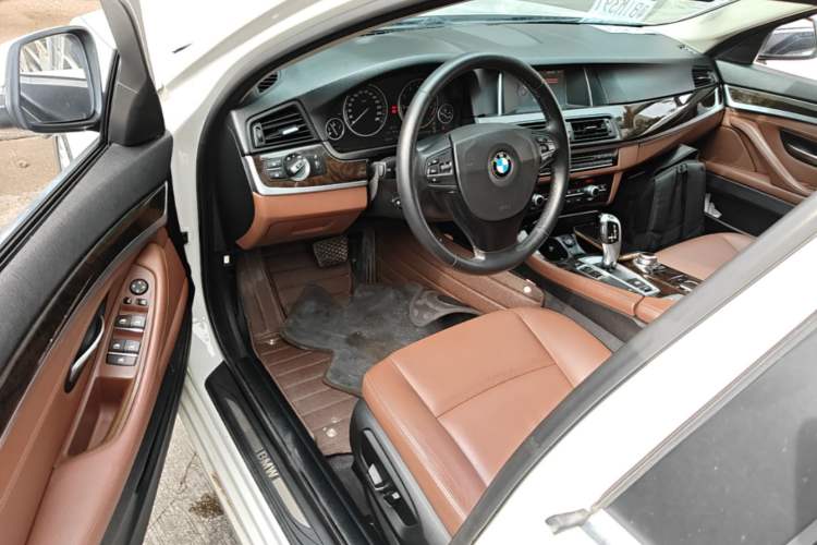 Used BMW 5 Series 2014 525Li Leading Model Driver Seat