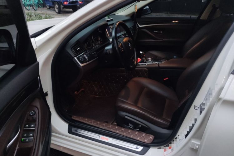 Used BMW 5 Series 2014 525Li Luxury Design Package Driver Seat