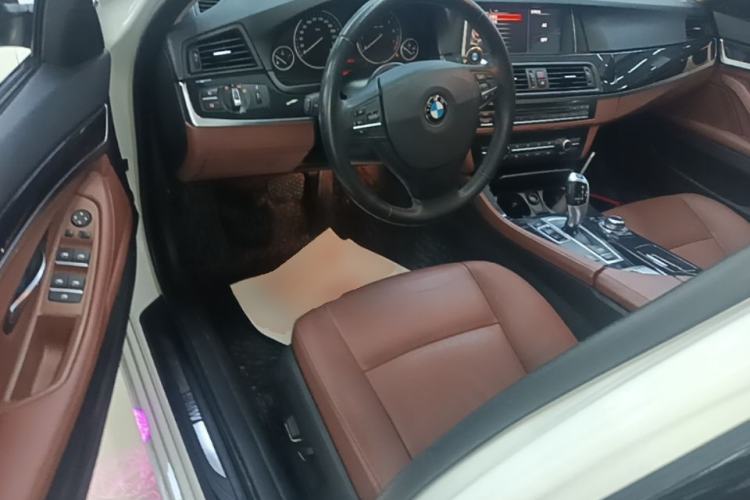 Used BMW 5 Series 2014 520Li Elegant Model Driver Seat