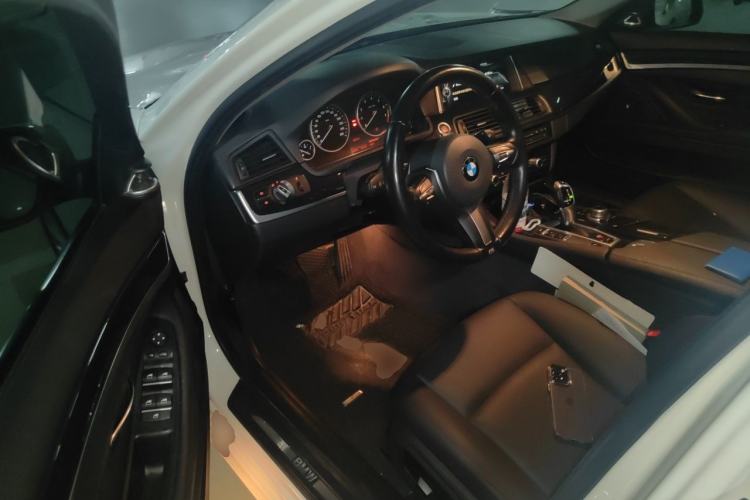 Used BMW 5 Series 2014 520Li Elegant Model Driver Seat