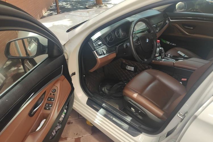 Used BMW 5 Series 2014 520Li Elegant Model Driver Seat
