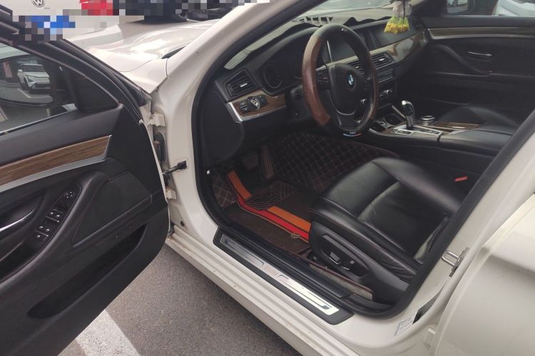 Used BMW 5 Series 2014 525Li Luxury Design Package Driver Seat