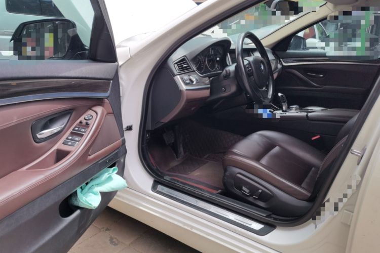 Used BMW 5 Series 2014 525Li Luxury Design Package Driver Seat