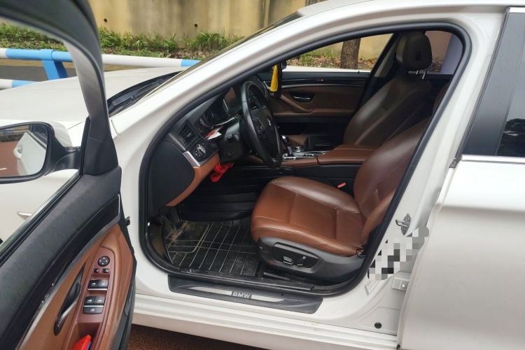 Used BMW 5 Series 2014 520Li Elegant Model Driver Seat