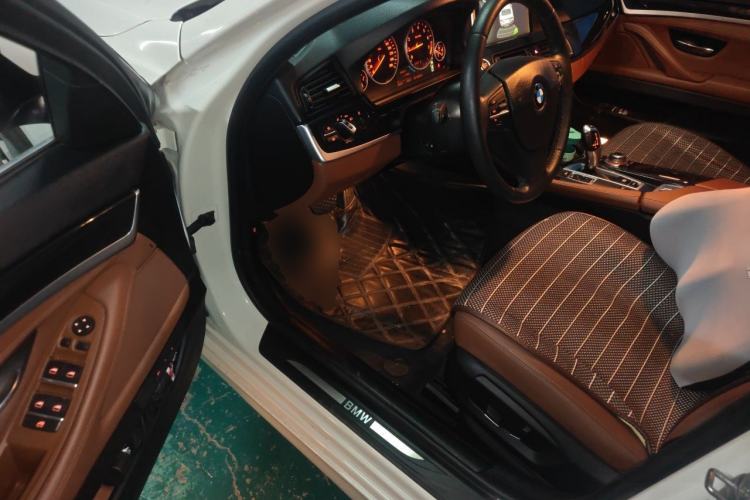 Used BMW 5 Series 2014 520Li Elegant Model Driver Seat