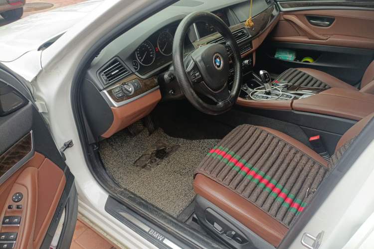 Used BMW 5 Series 2014 528Li xDrive Premium Edition Driver Seat