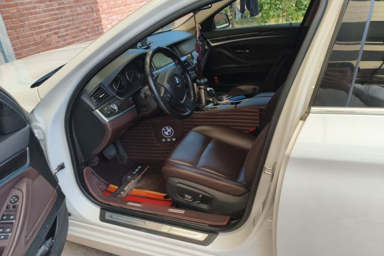Used BMW 5 Series 2014 525Li Luxury Design Package Driver Seat