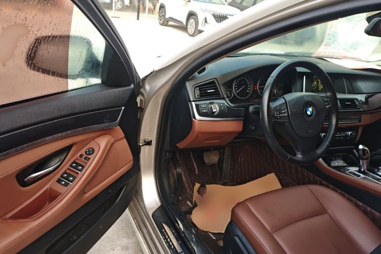Used BMW 5 Series 2014 520Li Elegant Model Driver Seat