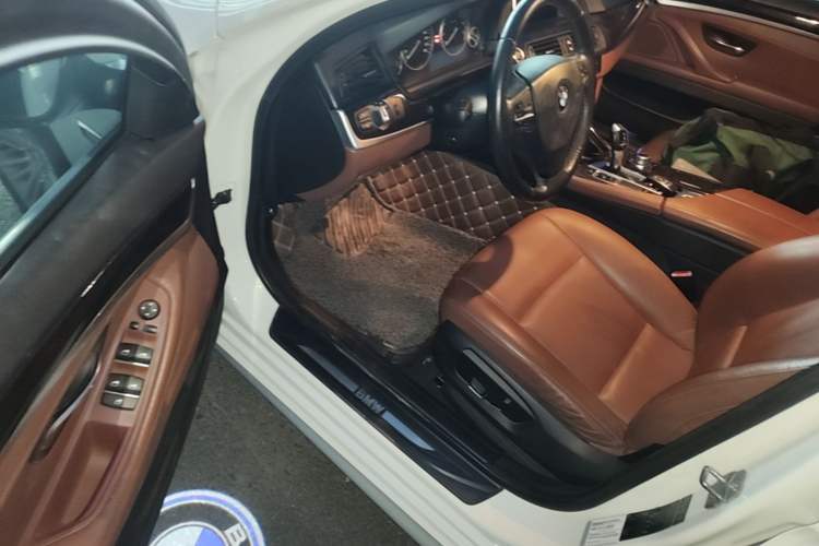 Used BMW 5 Series 2014 525Li Leading Model Driver Seat