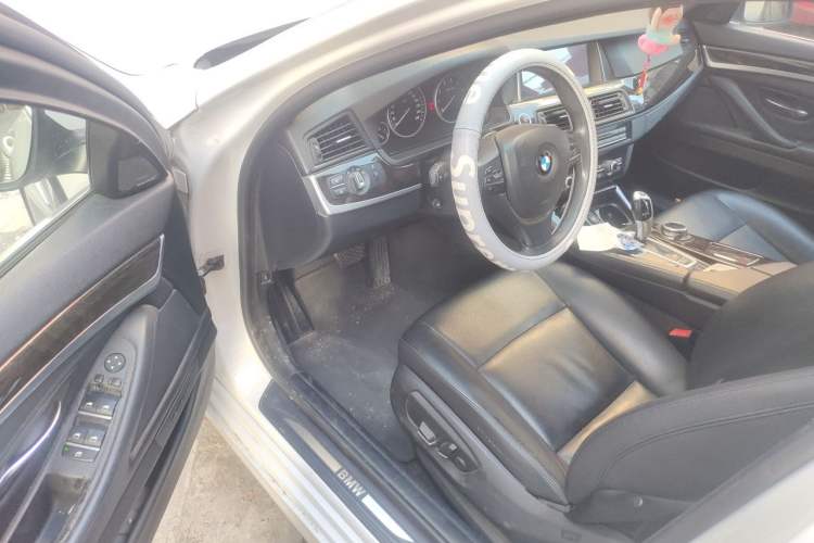 Used BMW 5 Series 2014 528Li Leading Model Driver Seat