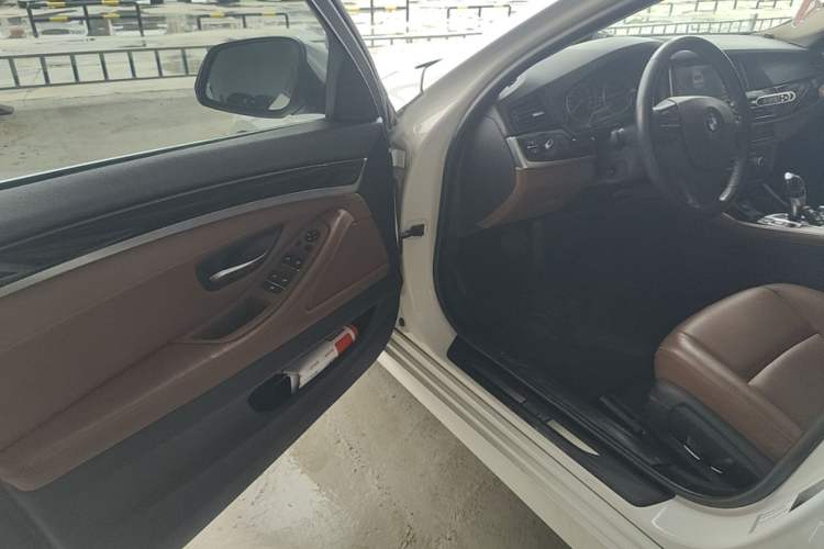 Used BMW 5 Series 2014 525Li Leading Model Driver Seat