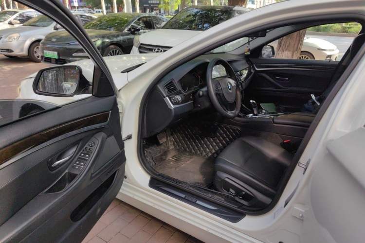Used BMW 5 Series 2014 525Li Leading Model Driver Seat