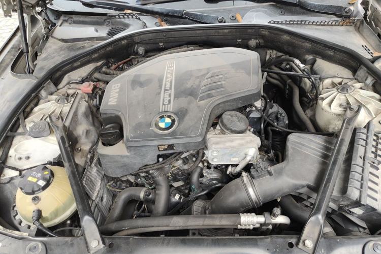 Used BMW 5 Series 2014 528Li xDrive Luxury Design Package Engine Bay