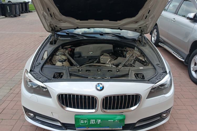 Used BMW 5 Series 2014 520i Elegant Edition Engine Bay