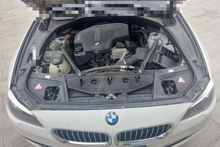 Used BMW 5 Series 2014 525Li Luxury Design Package Engine Bay