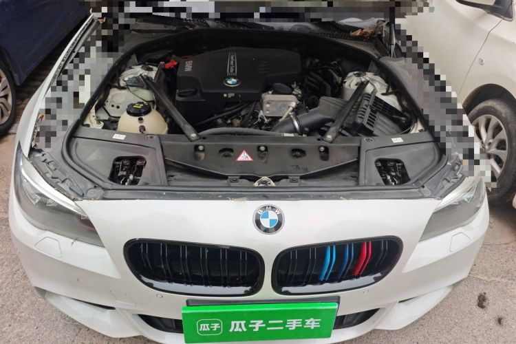 Used BMW 5 Series 2014 525Li Leading Model Engine Bay
