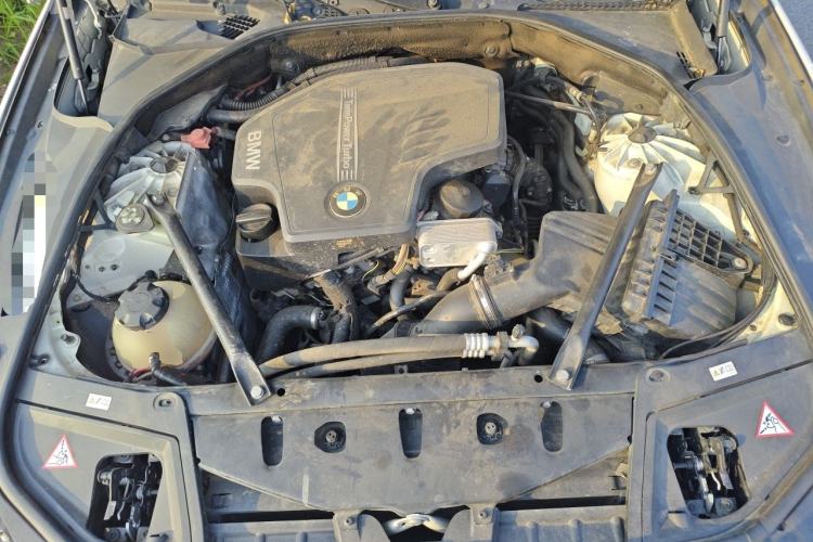 Used BMW 5 Series 2014 525Li Luxury Design Package Engine Bay