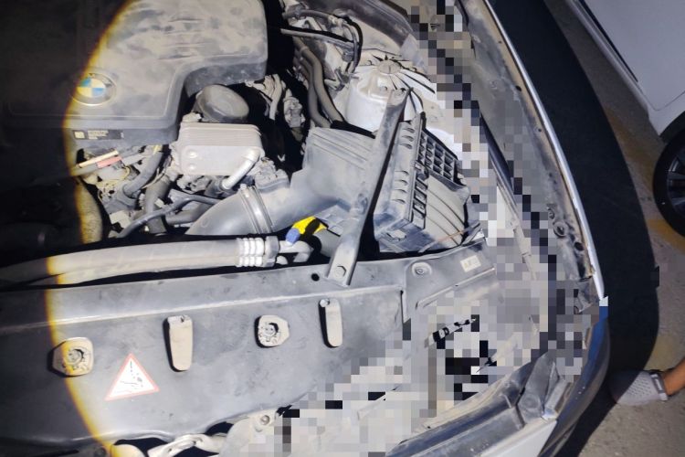 Used BMW 5 Series 2014 525Li Leading Model Engine Bay Left