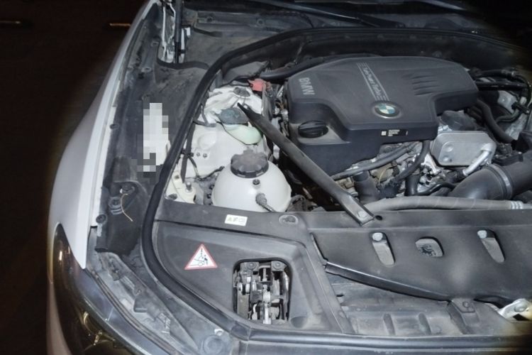 Used BMW 5 Series 2014 525Li Leading Model Engine Bay Right