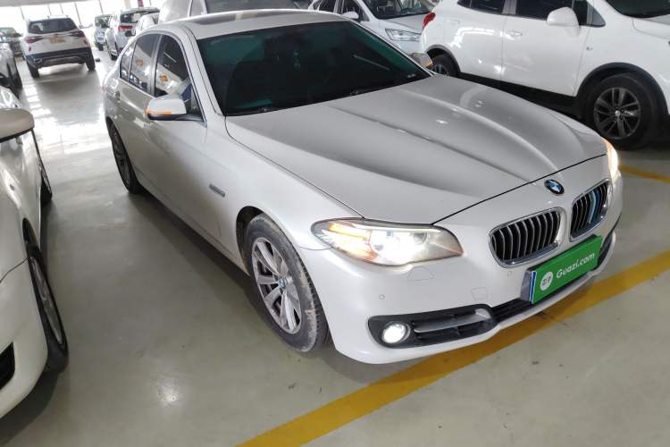Used BMW 5 Series 2014 520i Elegant Edition Exterior 1