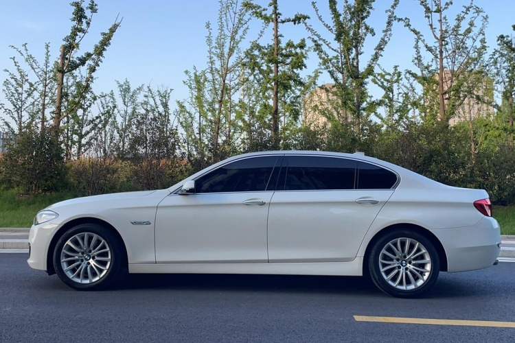 Used BMW 5 Series 2014 525Li Luxury Design Package Exterior 2