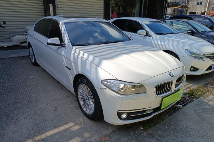 Used BMW 5 Series 2014 525Li Leading Model Exterior 2