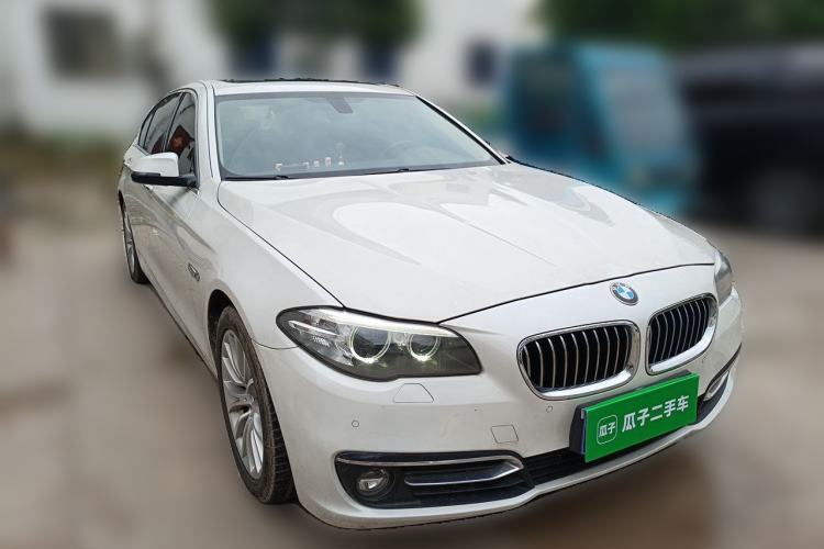 Used BMW 5 Series 2014 525Li Luxury Design Package Exterior 2