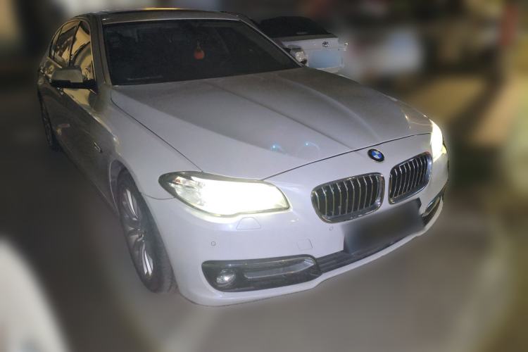 Used BMW 5 Series 2014 525Li Luxury Design Package Exterior 2