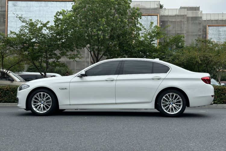 Used BMW 5 Series 2014 525Li Luxury Design Package Exterior 2