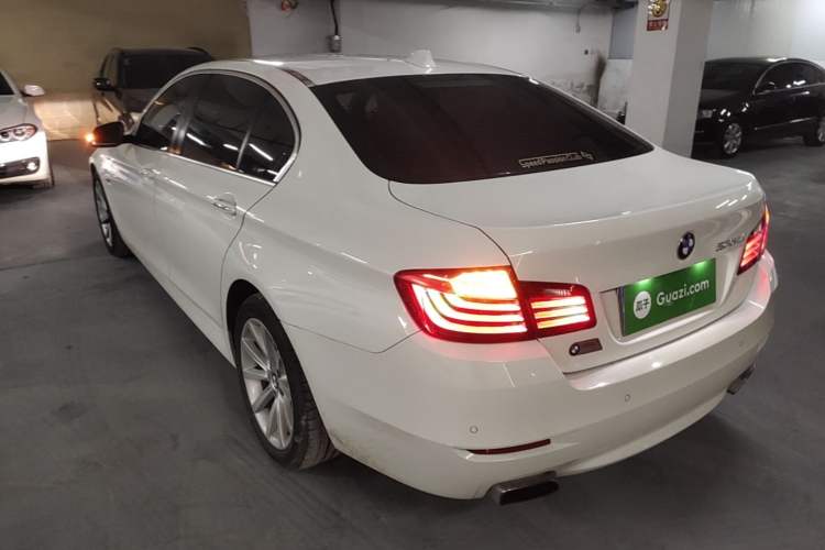 Used BMW 5 Series 2014 535Li Leading Model Exterior 2