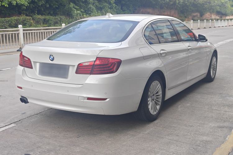 Used BMW 5 Series 2014 525Li Leading Model Exterior 3