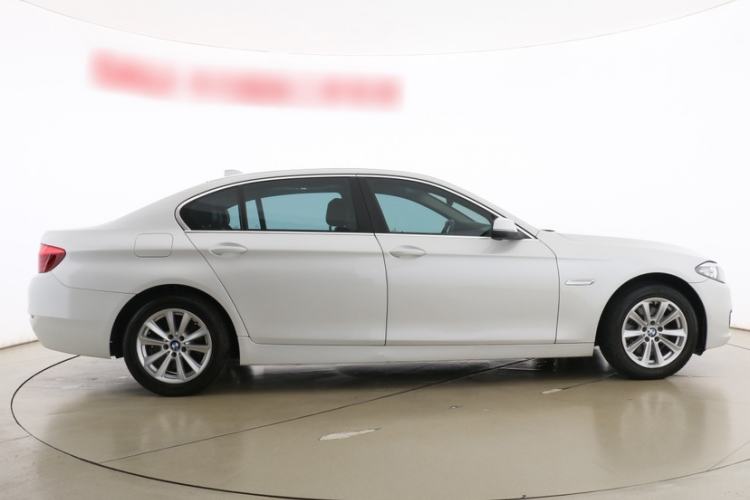 Used BMW 5 Series 2014 520Li Elegant Model Exterior 3