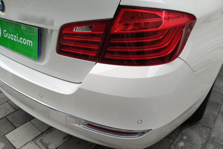 Used BMW 5 Series 2014 525Li Luxury Design Package Exterior 3