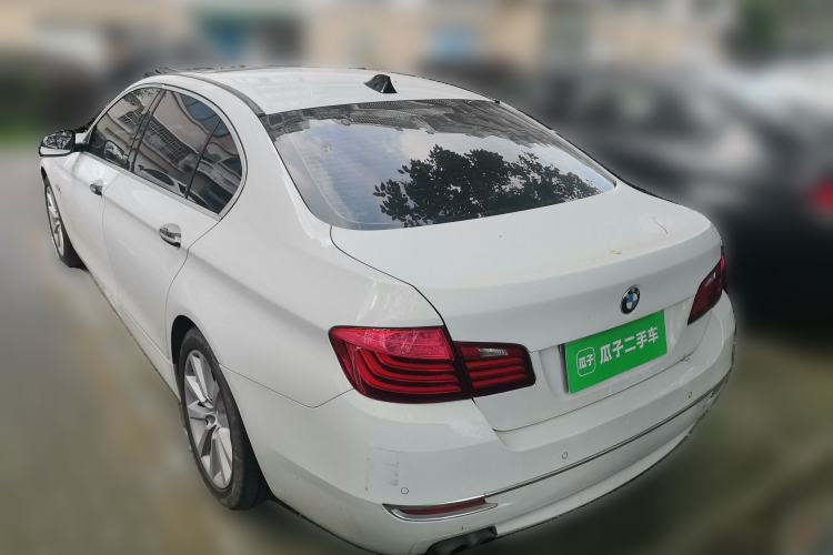 Used BMW 5 Series 2014 525Li Luxury Design Package Exterior 3