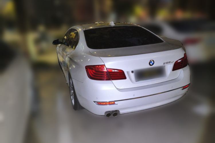 Used BMW 5 Series 2014 525Li Luxury Design Package Exterior 3