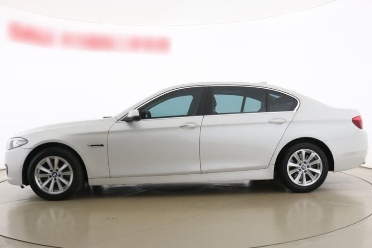 Used BMW 5 Series 2014 520Li Elegant Model Exterior 4