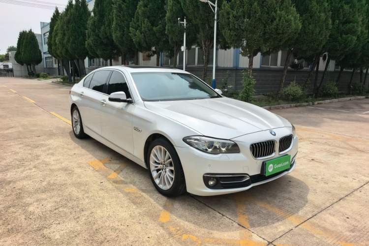 Used BMW 5 Series 2014 525Li Luxury Design Package Exterior 4