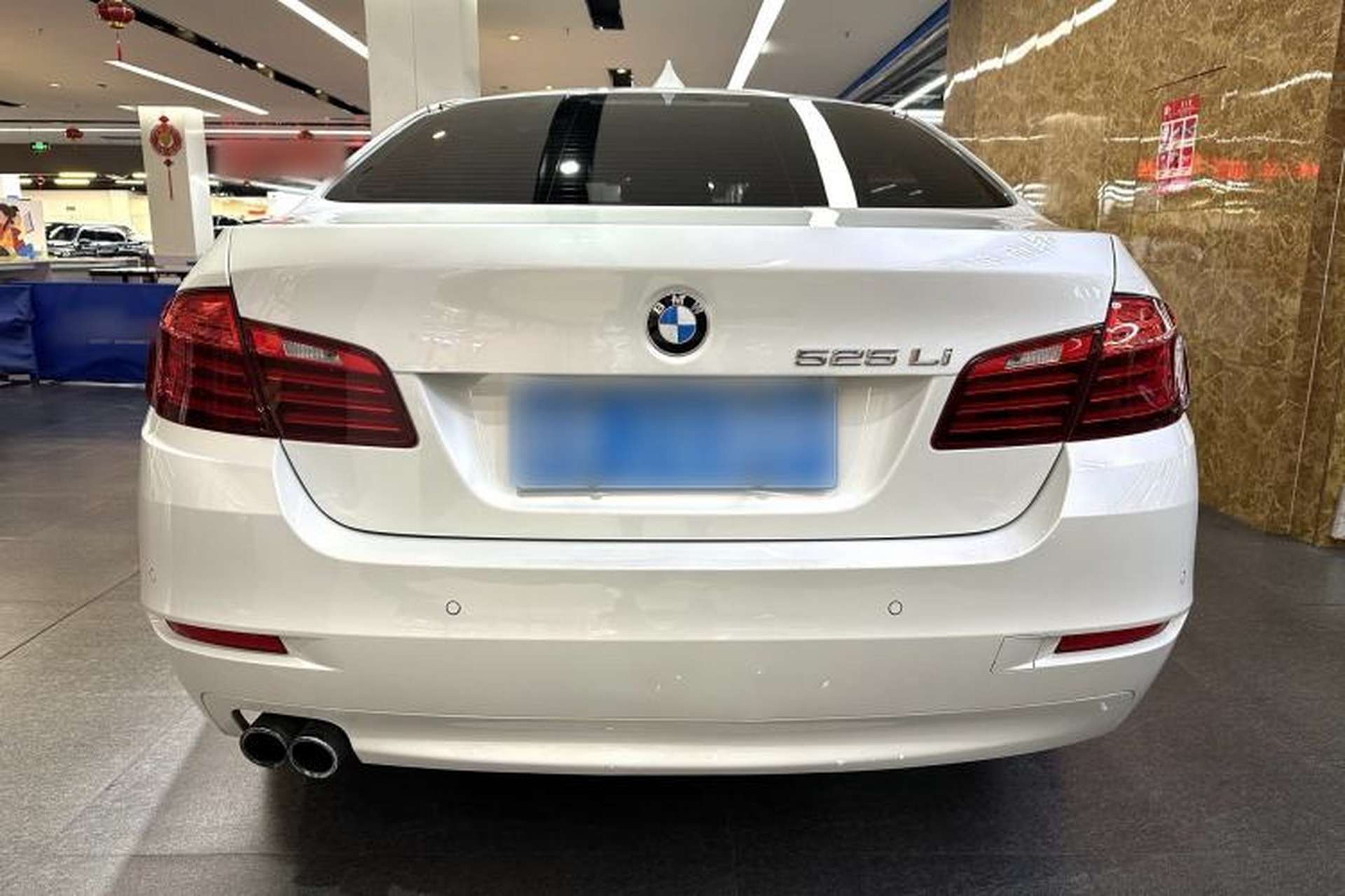 Used BMW 5 Series 2014 525Li Leading Model Exterior 4