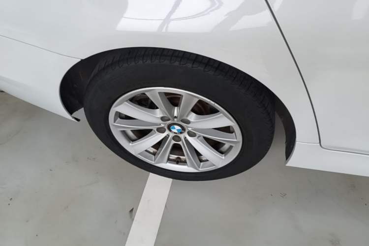 Used BMW 5 Series 2014 520Li Elegant Model Exterior 5